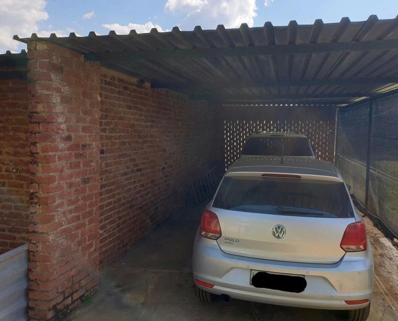 5 Bedroom Property for Sale in Swartruggens North West